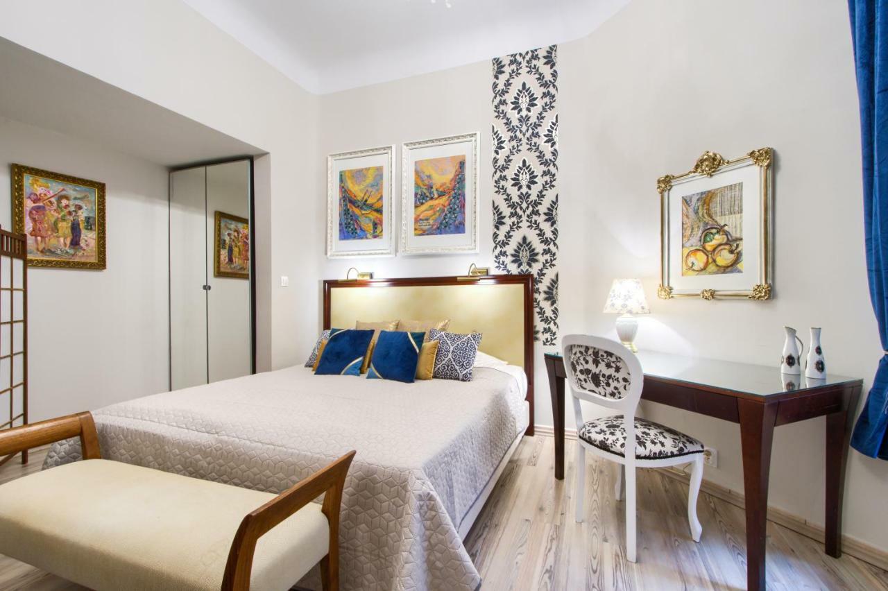 Clicktheflat Palace Of Culture Art Apartment ワルシャワ エクステリア 写真